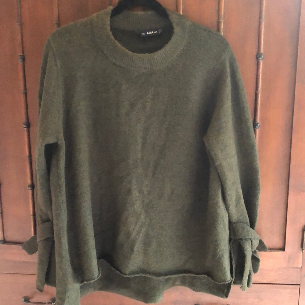 Zara Dark Green Crewneck Sweater with Sleeve Tie details